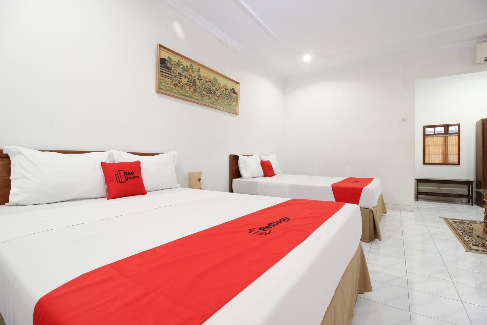 Reddoorz Plus Near Alun Alun Selatan 2 Yogyakarta Eksteriør bilde