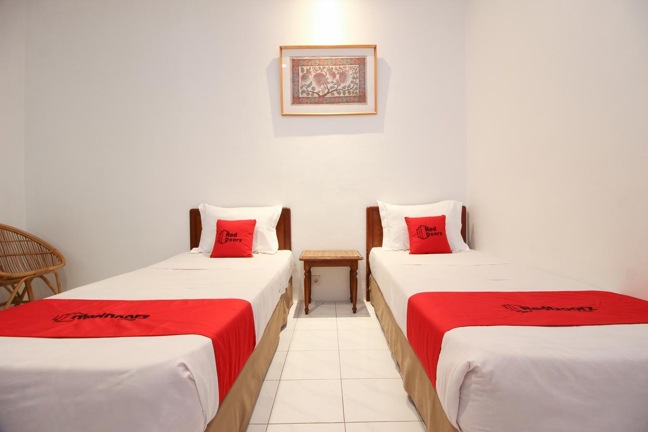 Reddoorz Plus Near Alun Alun Selatan 2 Yogyakarta Eksteriør bilde
